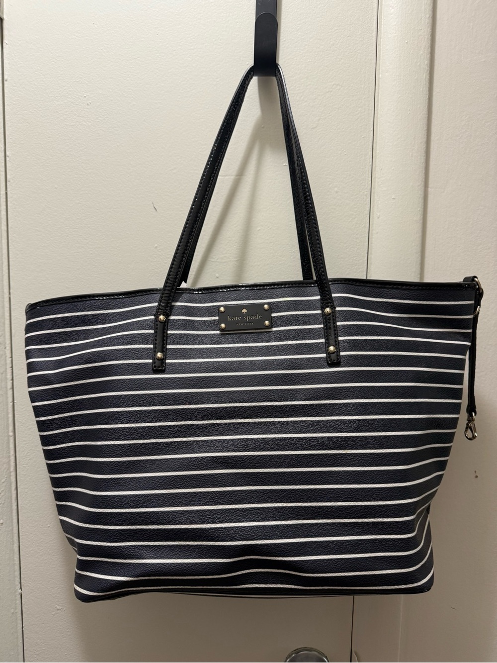 kate spade navy Blue & White Striped Tote with black handles and Kate spade logo